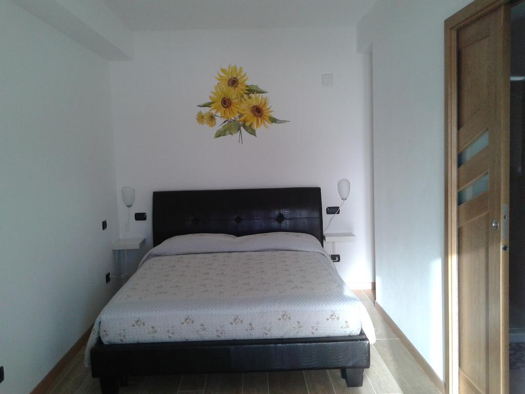 Agriturismo Botton D'Oro Dongo Ruang foto